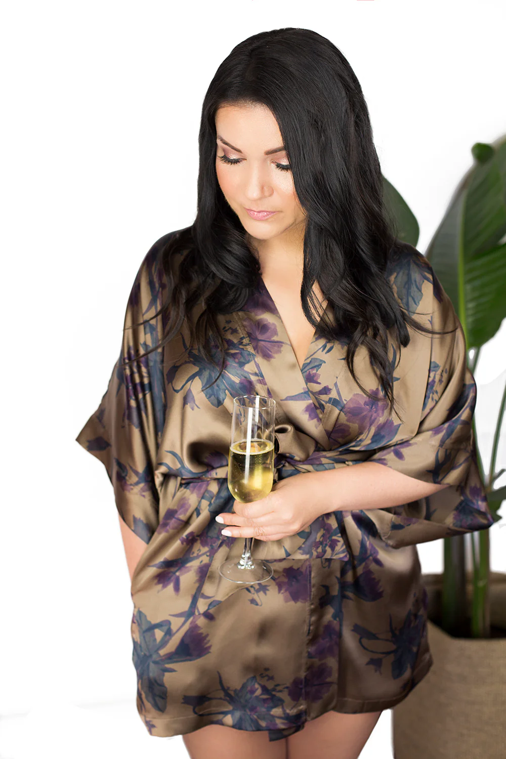 Cielo Oro Short Kimono Robe - Image 3