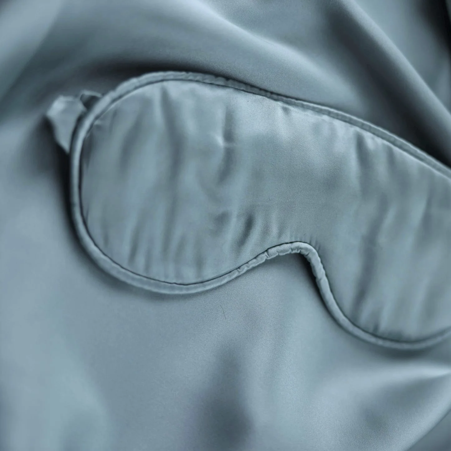 The Cloud Nine *NON TOXIC* Sleep Mask - Image 5